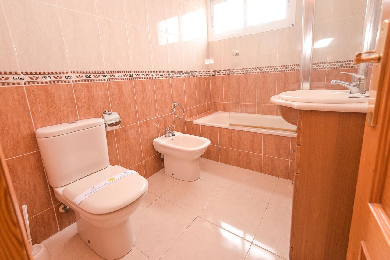 Apartamentos Marblau Peredamar-Julio Y Agosto Solo Familias Gandía Buitenkant foto