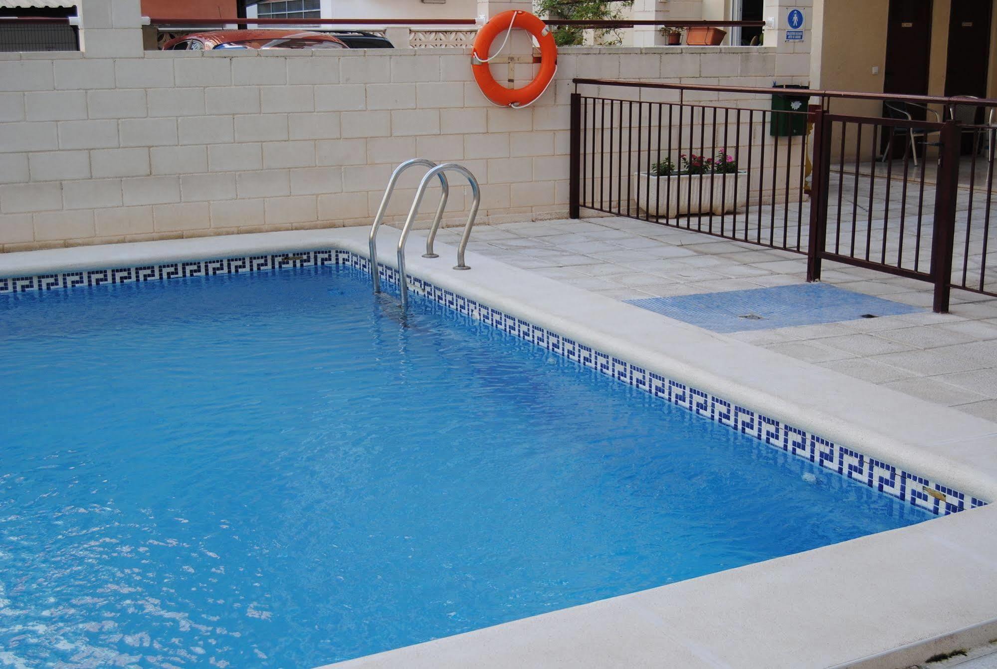 Apartamentos Marblau Peredamar-Julio Y Agosto Solo Familias Gandía Buitenkant foto