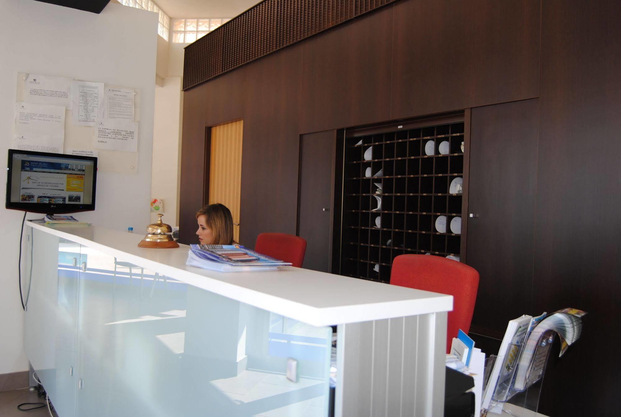 Apartamentos Marblau Peredamar-Julio Y Agosto Solo Familias Gandía Buitenkant foto