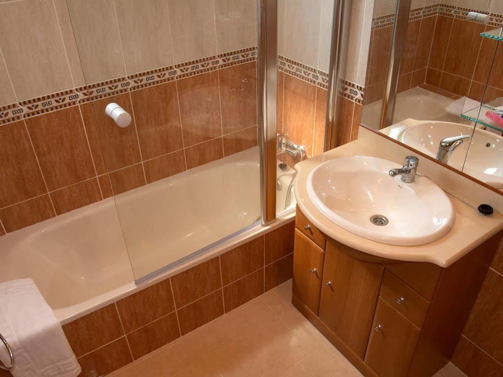 Apartamentos Marblau Peredamar-Julio Y Agosto Solo Familias Gandía Buitenkant foto